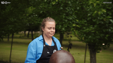 Australia Walking GIF by MasterChefAU