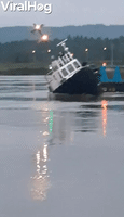 Tugboat Manages to Avoid Capsizing