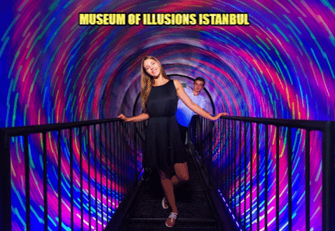 MOI_Istanbul giphygifmaker illusions museumofillusions illüzyonmüzesi GIF