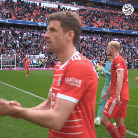Happy Football GIF by FC Bayern Munich