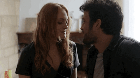 couple love GIF by Un si grand soleil