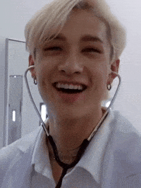 Doctor Stray Kids GIF
