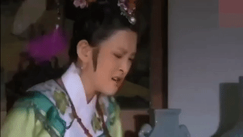 zhen huan zhuan GIF