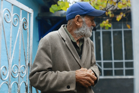 tatianabeghiu giphygifmaker GIF