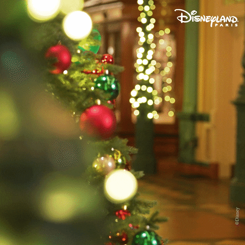 Christmas Tree Hello GIF by Disneyland Paris