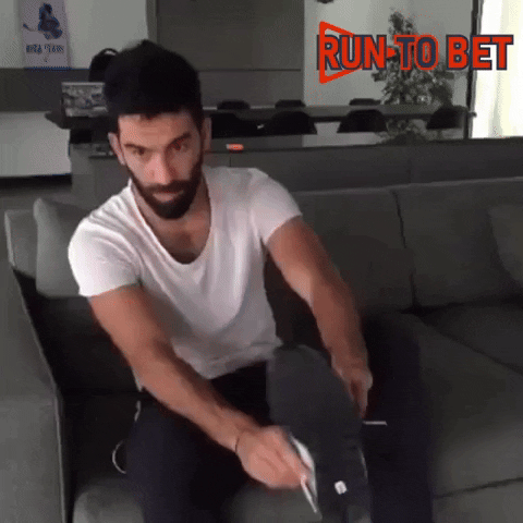 Arda GIF by Run To Bet