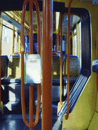 Hand Attention GIF by RATP