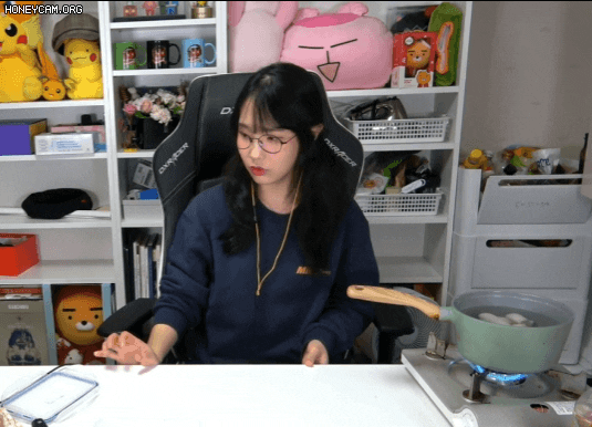 sosososo3989 giphyupload GIF