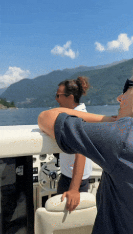 comoyachting giphyupload Como comoyachting comoboat GIF