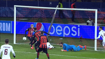 champions league roma-shakhtar GIF by AS Roma