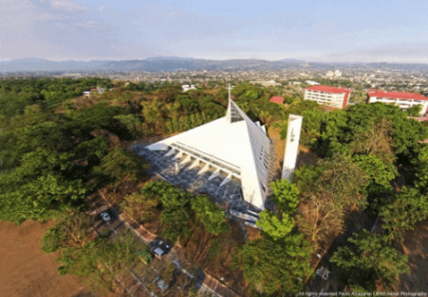 pauloalcazaren giphygifmaker ateneo2025 ateneodemanilamakeover gesuparvis GIF