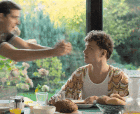 Baby Chris GIF by BNNVARA