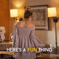 Confused Alexis Rose GIF by Schitt's Creek