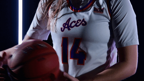 Womens Basketball Evansville GIF by UE Athletics
