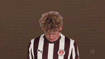Look Up St Pauli GIF by Bundesliga