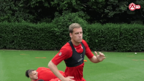 Kvk Silly Walk GIF by KV Kortrijk