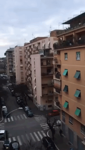 Italians Sing National Anthem From Balconies in Rome to Lift Spirits During Coronavirus Lockdown