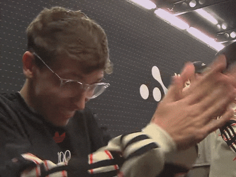 Call Of Duty Clap GIF by 100 Thieves