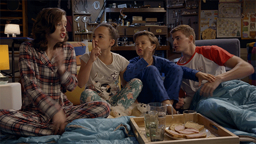 pajamas watching GIF by Nickelodeon