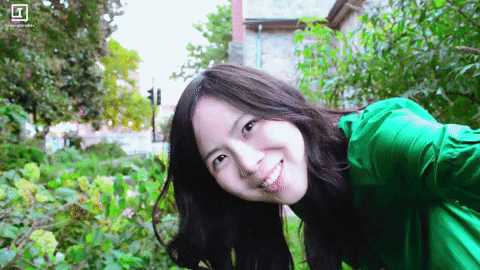 Wave Hello GIF by InnovatorsBox