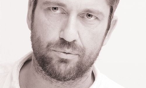 gerard butler GIF