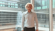 benoit hamon langue des signes GIF by franceinfo