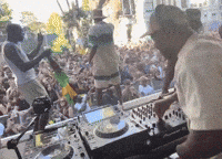 Stage Show Hype GIF by Nolay Gifs