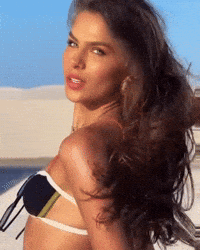 Miss Brasil Flavia GIF