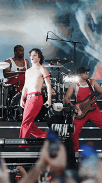 Benson Boone GIF by Respective