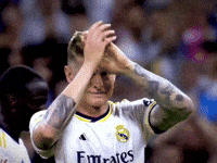 Toni Kroos Modric GIF