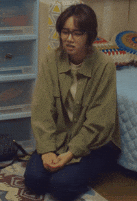 Hermitwaveslistener GIF