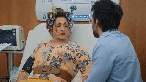 rafinhamorawski giphyupload minha mãe é uma peça dona herminia gif GIF