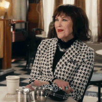 moira catherineohara GIF by Pop TV