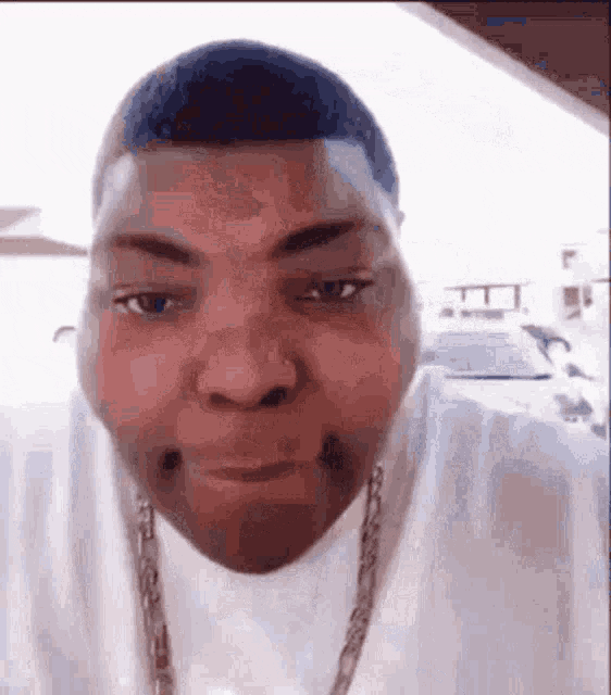 Delsi26 giphyupload lightskin stare GIF