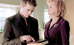 Reese Witherspoon 90S GIF