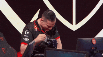 Dance Whip GIF by G2 Esports