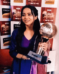Manisharani Queen Onepiece Manisha GIF