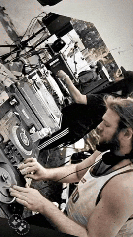 Djs Turntables GIF