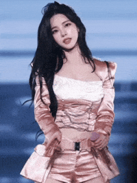 Karina GIF