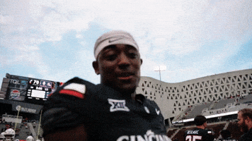 Cincinnati Football GIF by Cincinnati Bearcats