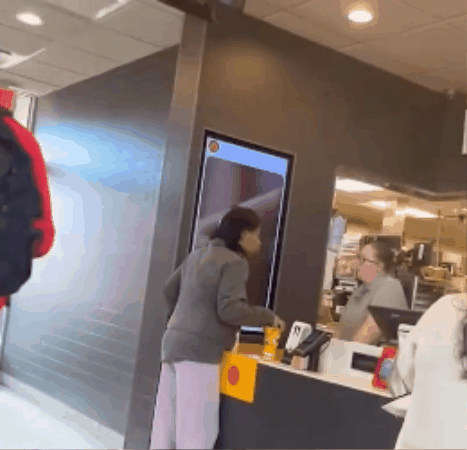 dayeon000 giphygifmaker GIF