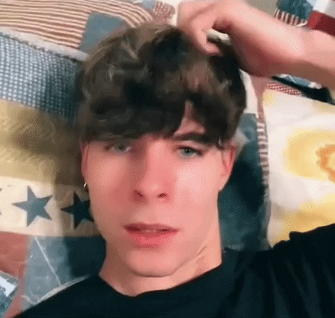 Evarowlandjd what wtf trillisvid GIF