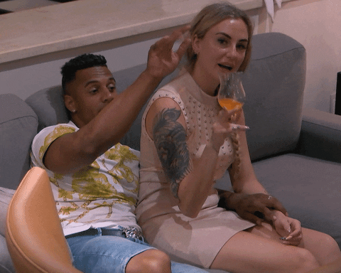 temptation island middle finger GIF by Videoland