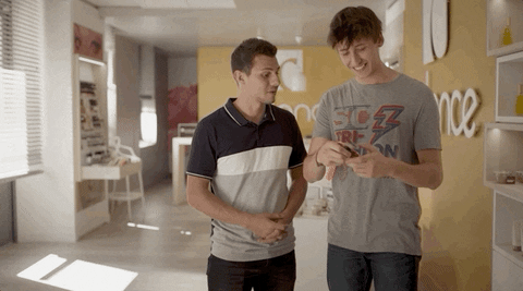 Friends Lol GIF by Un si grand soleil