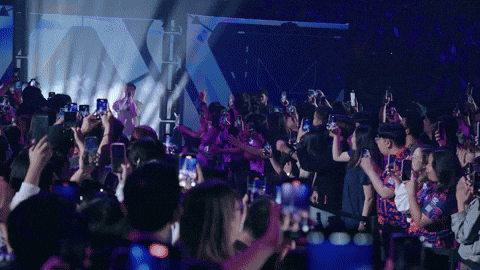 Walking Out Fan GIF by G2 Esports