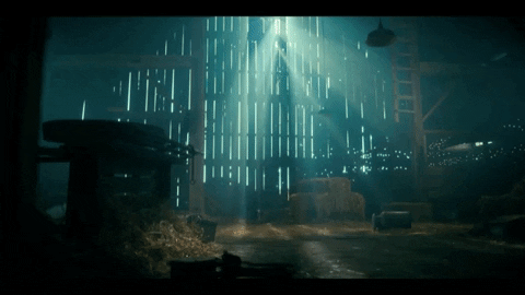 MCMinnow giphyupload five lila umbrellaacademy GIF
