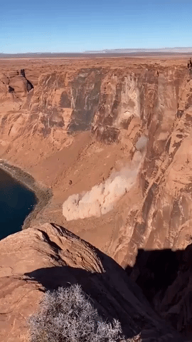 Grand Canyon Rockslide Triggers Loud Rumbles, Sends Dust Hurtling Down Rockface