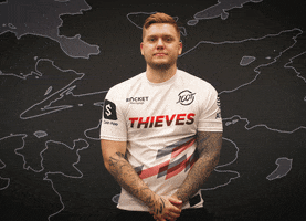 You Bet Nod GIF by 100 Thieves