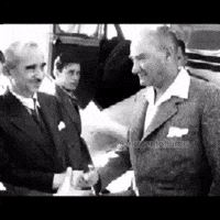 gigaushakbugra atatürk ismet bu ne GIF