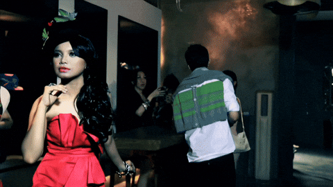 Diva Shade GIF by Rossa Official